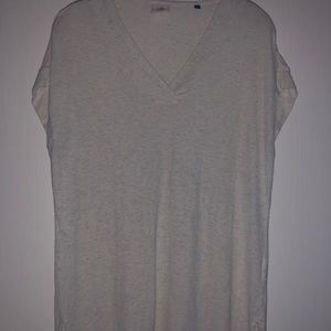 Cabi V Neck Top STYLE 5193